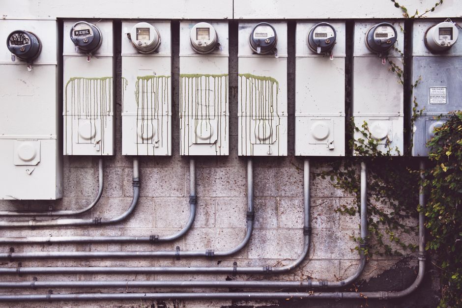 Beyond The Meter: Energy Efficiency, Storage, And New Business Models