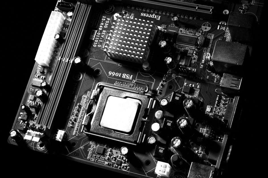 Broadcom’s Merchant Silicon Model: Chips at the Core of the AI Push