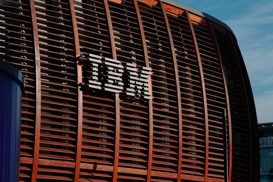 H2: Berkshire’s Tech Narrative — From IBM to Apple, Then Alphabet