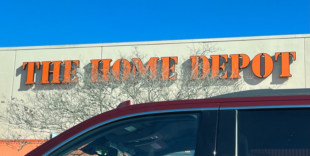 Is Home Depot the Better Stock Right Now?