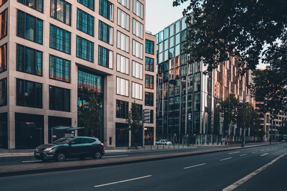 Why Investors Are Focused on the Lease Basics