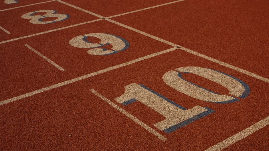 Real-World Scenarios: Numbers That Ground the Advice