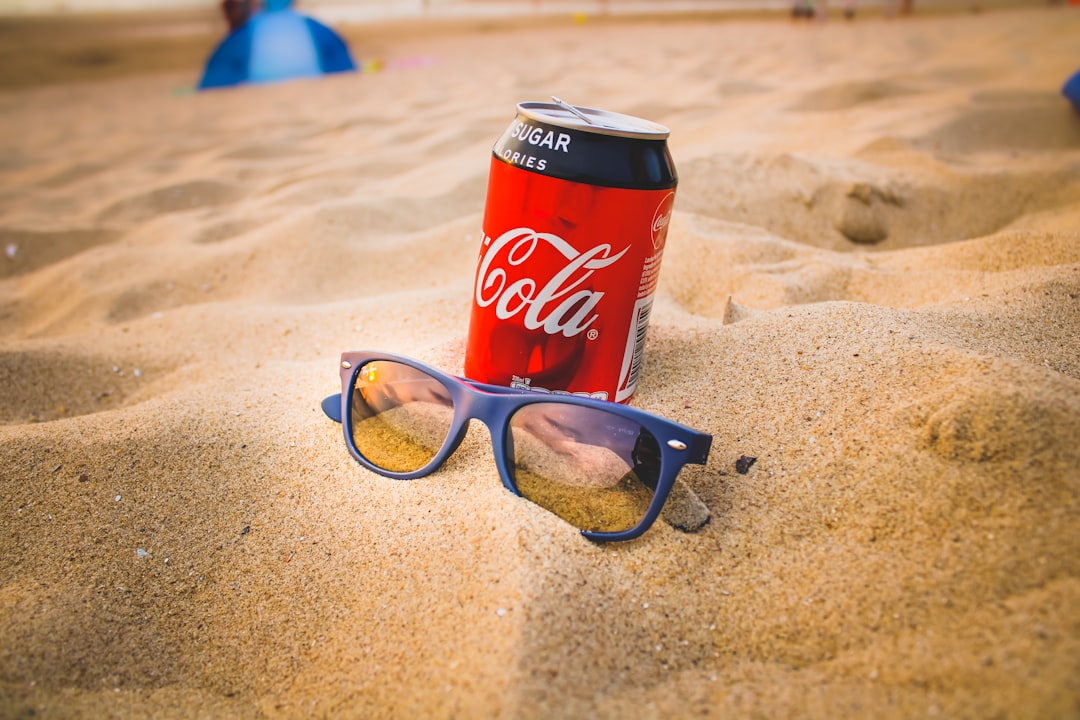 Could Coca‑Cola Issue Stock If It Hits $100 Per Share? Scenarios and Considerations