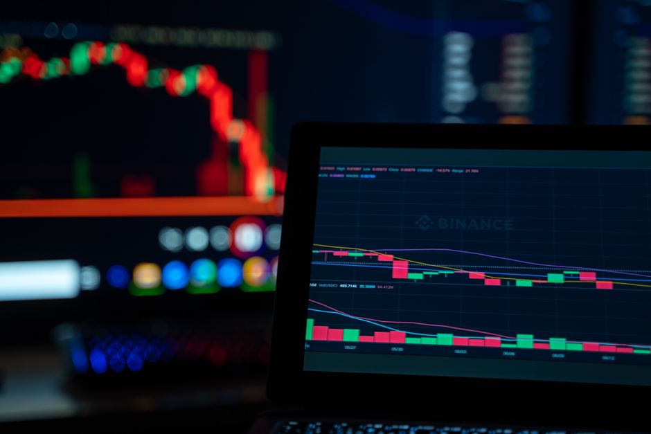 Risks to Consider: Why This Isn’t a One-Stock Miracle