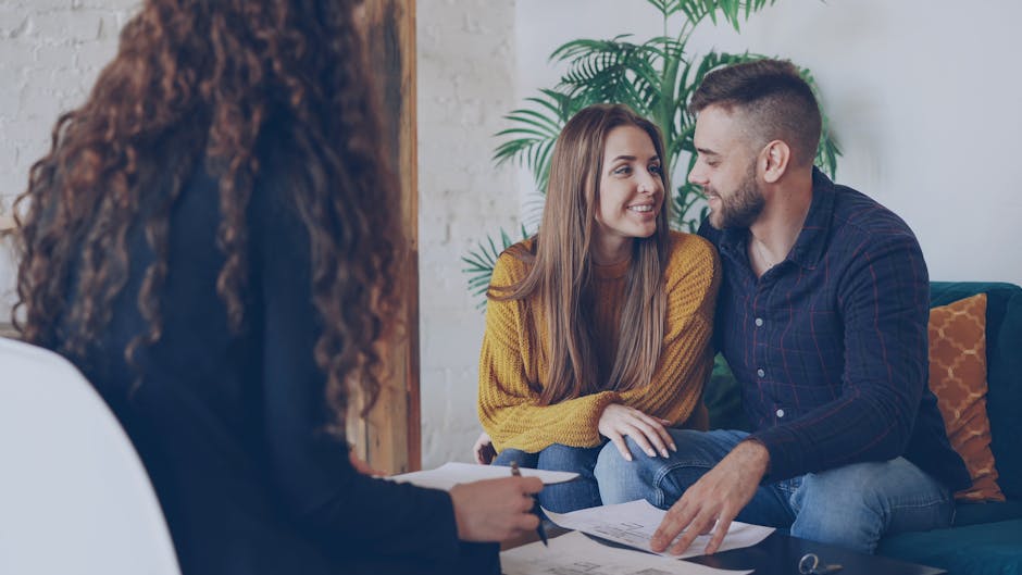 Who Is Endeavour Capital Advisors?