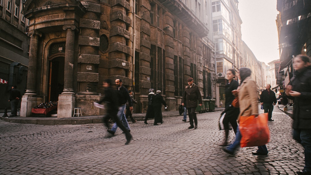 Real-World Investor Scenarios: What People Are Actually Doing