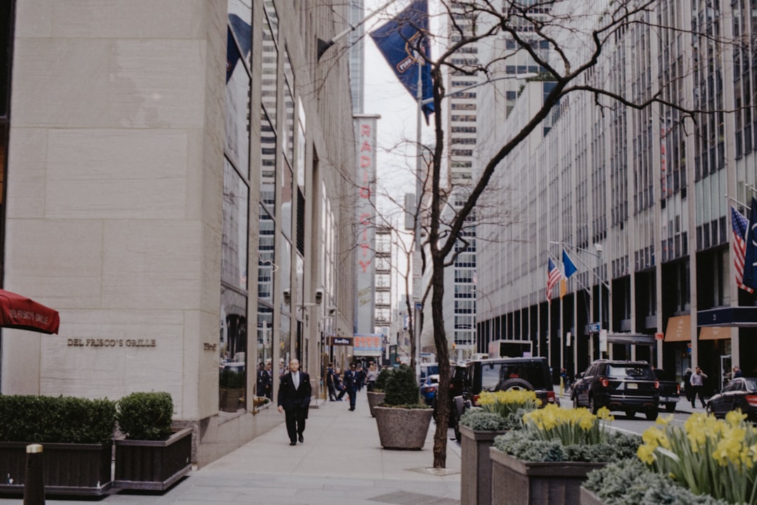 The Labor Market and Services: The Two Pain Points