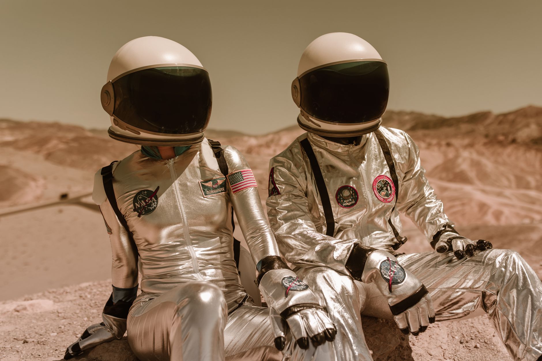 7 Reasons Avoiding SpaceX Like the Plague — and You Should