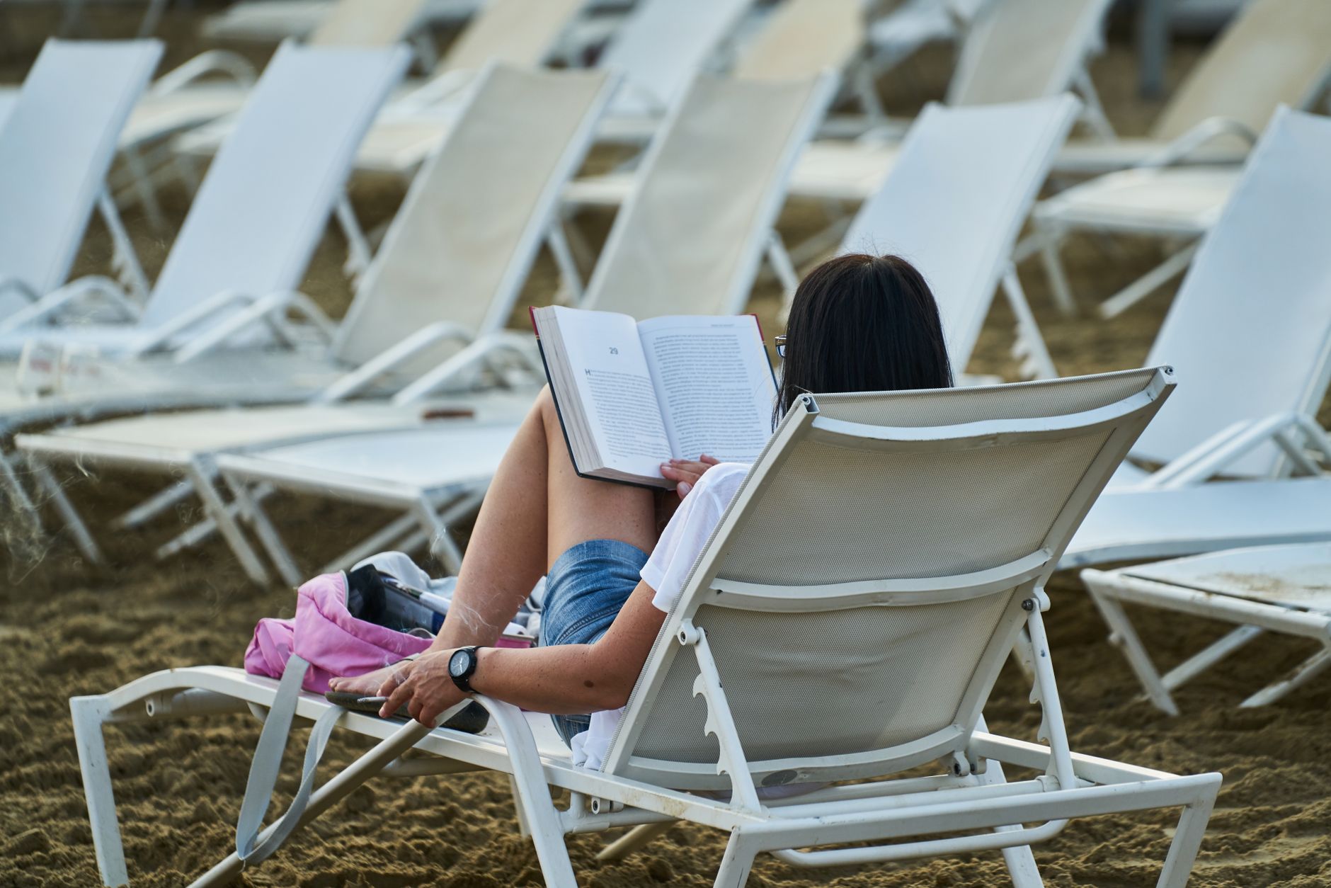 A Practical Summer Reading List for Investors and Markets