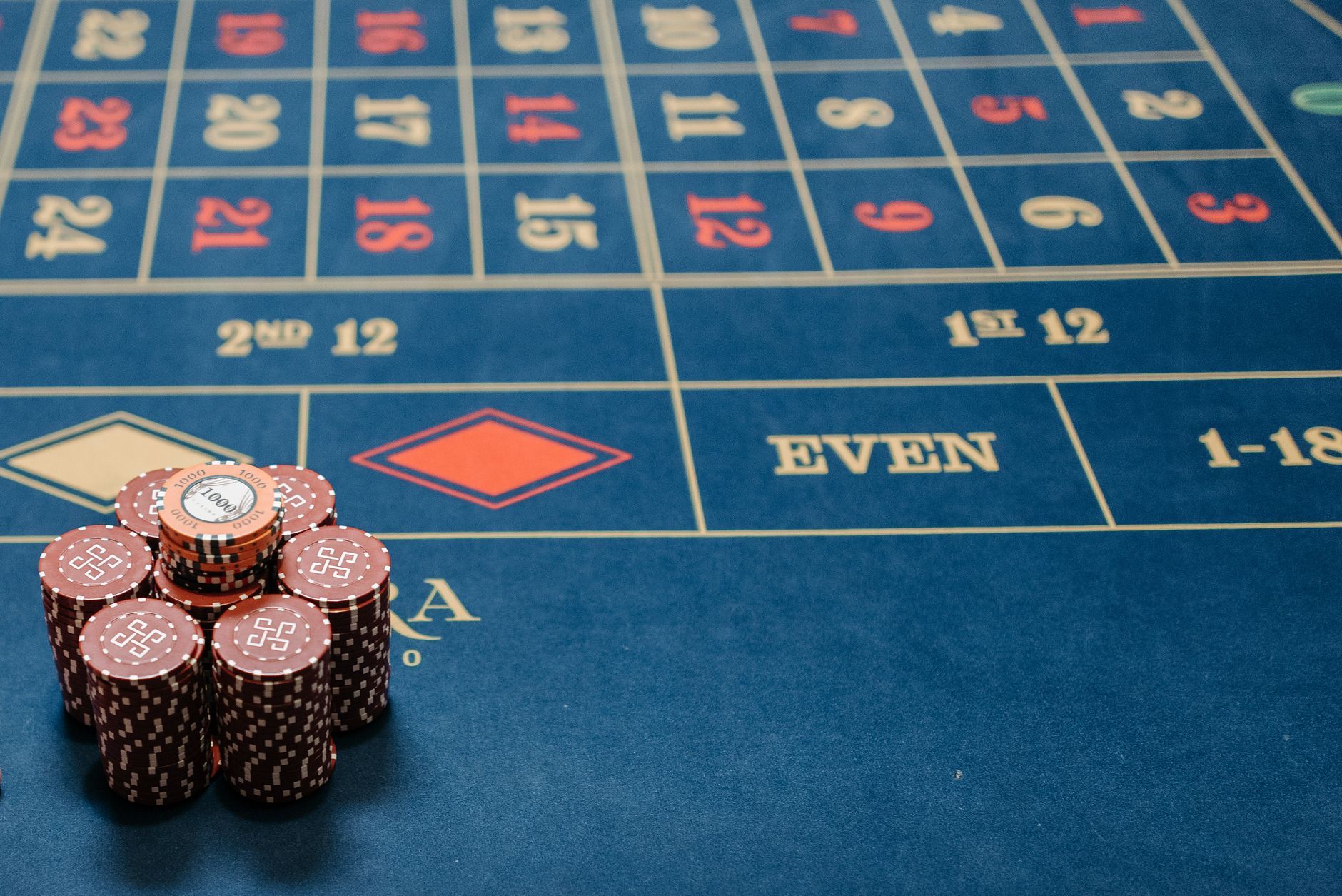 AGQ vs ZSL: Betting Against Silver in a Volatile Market