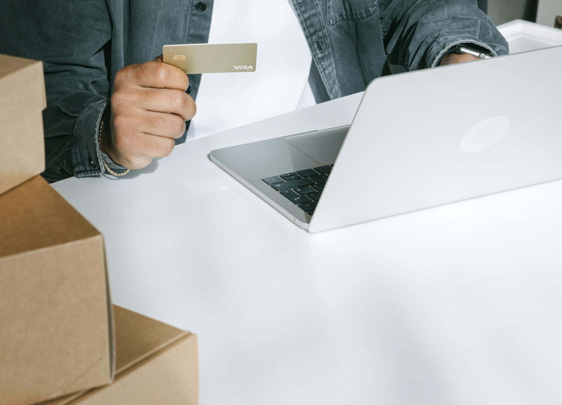 Ally Financial and Chime Financial: Which Stock Is a Buy