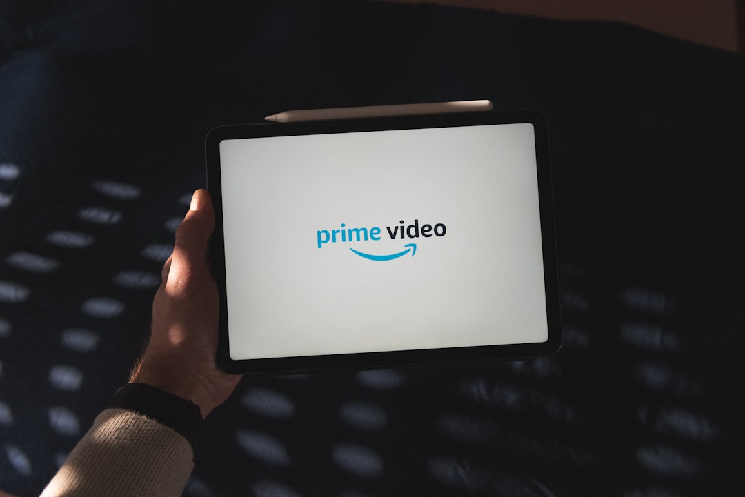 Amazon Price Prediction: Stock Near $300 Milestone by Date