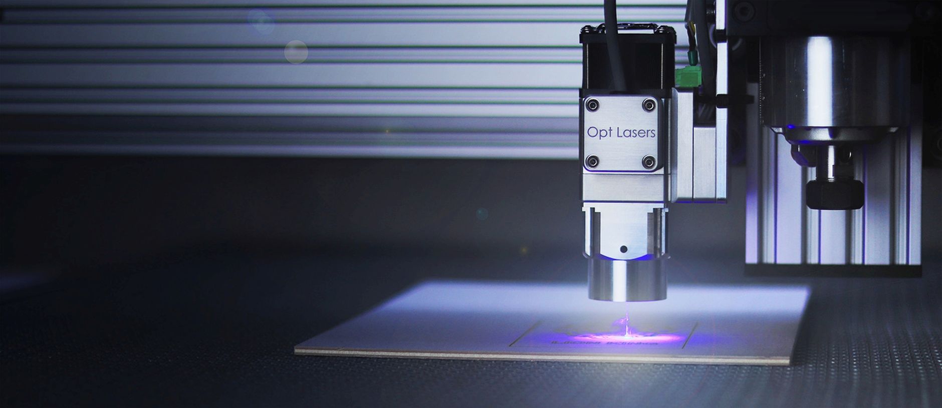 Applied Optoelectronics Rallies, Lumentum Rises on AI Optics Push