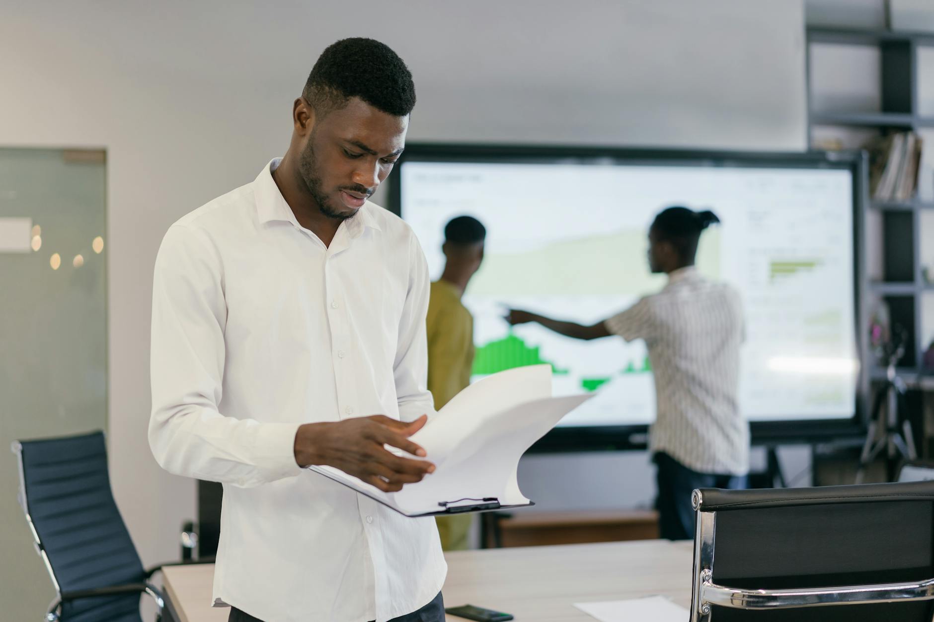 April Jobs Report Reading Tests Fed Rate Stance Ahead