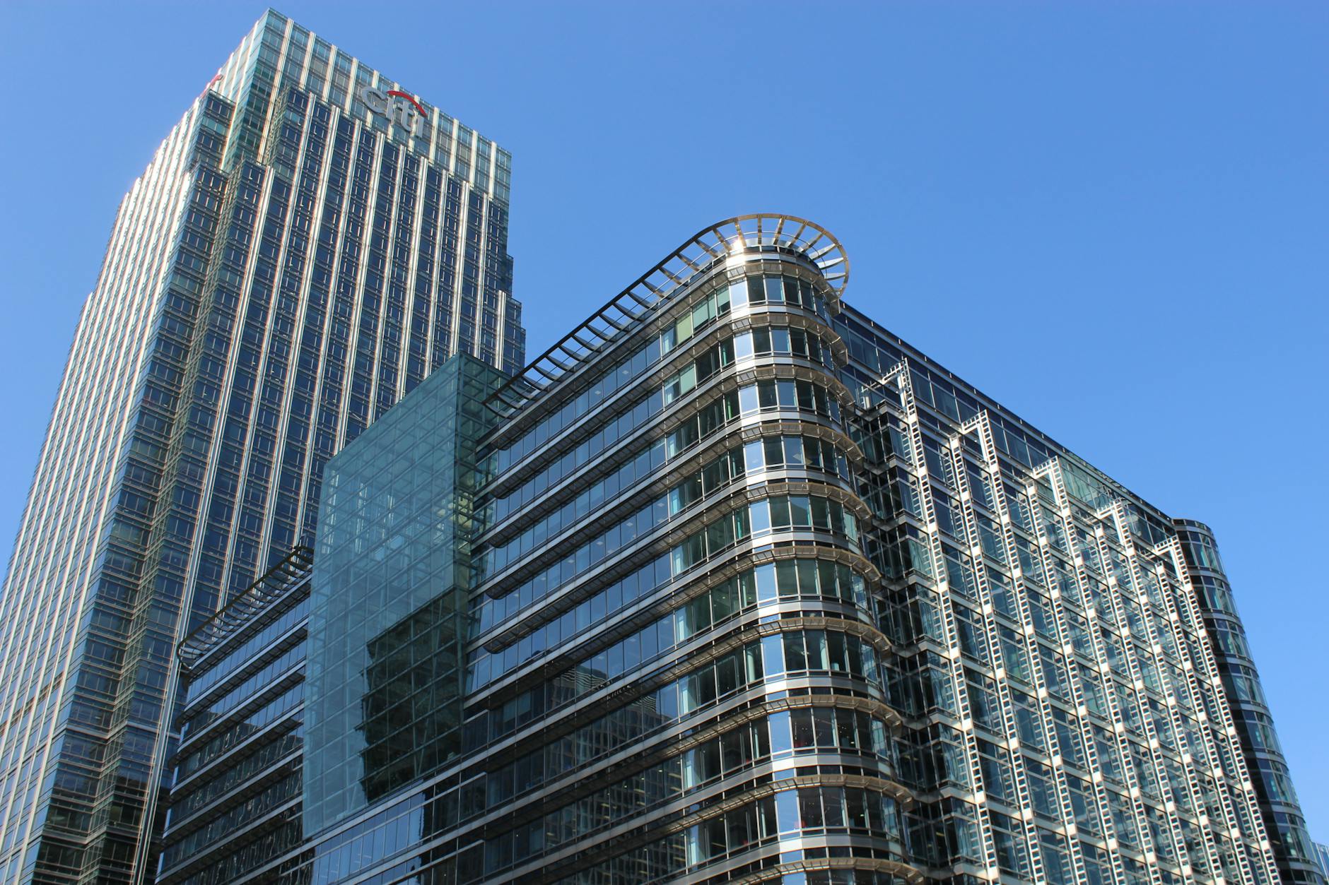 Baillie Gifford Dumps 248,000 MELI Shares: What It Means for Investors