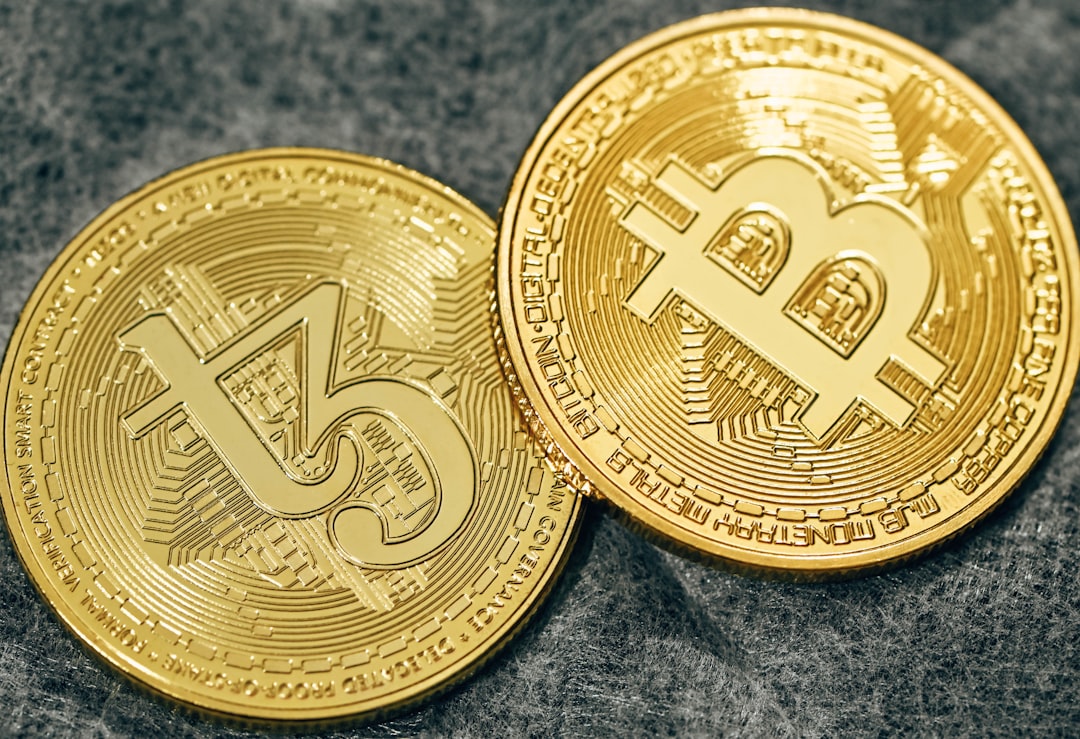 Banks Fear Stablecoins Yield Threatening Deposits, Analysts Say
