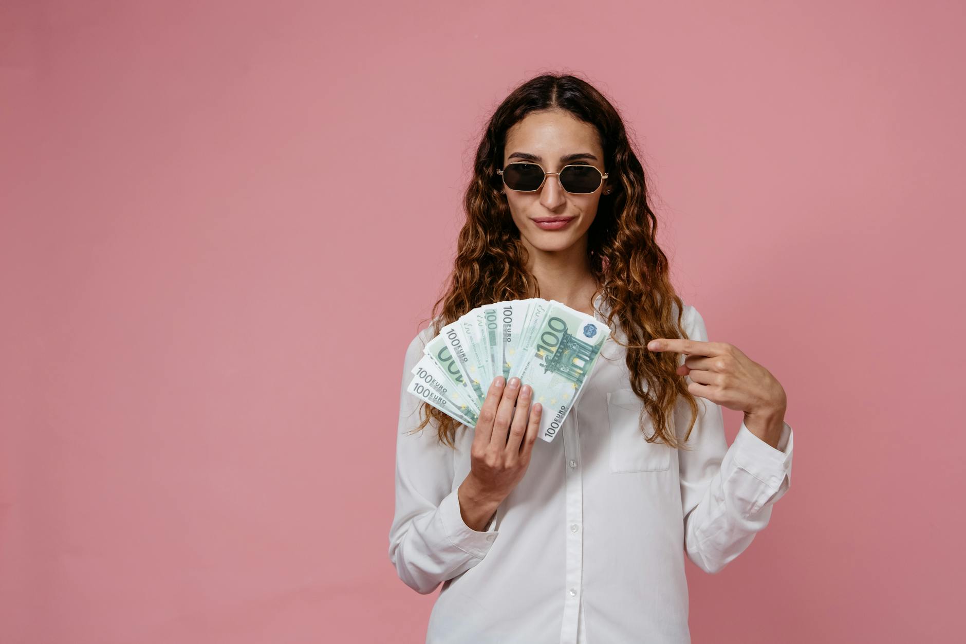 Best Dividend Stocks Hold for Long-Term Wealth in 2026