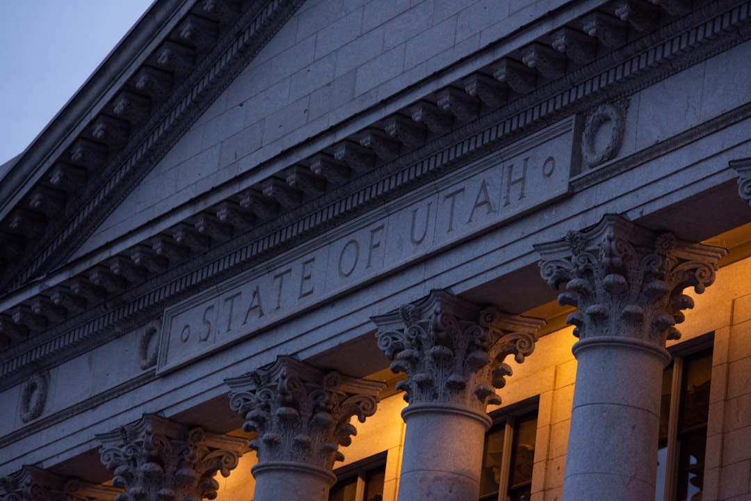 Best Dividend Stocks Hold Forever: A Long-Term Income Guide