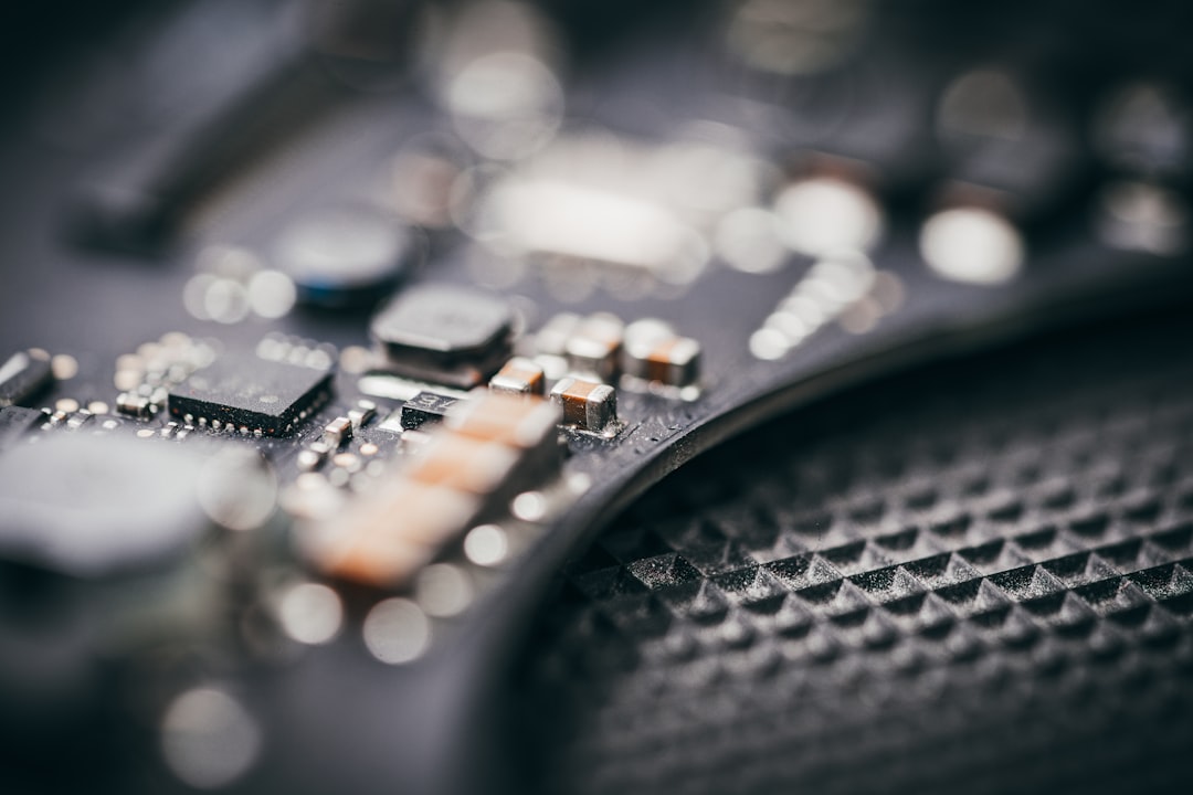 Better After Semiconductor Sell-Off: Marvell or Broadcom?