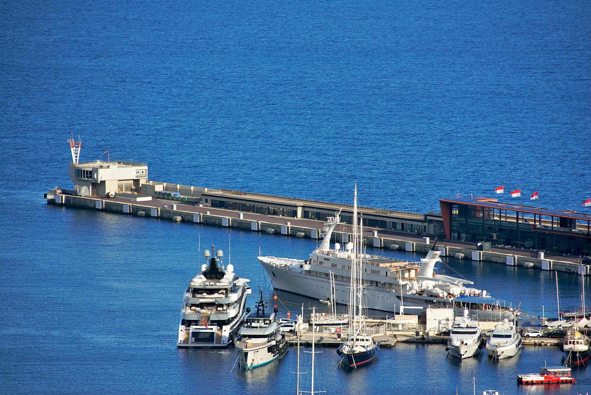 Billionaire Philippe Laffont Just Shifts After CoreWeave