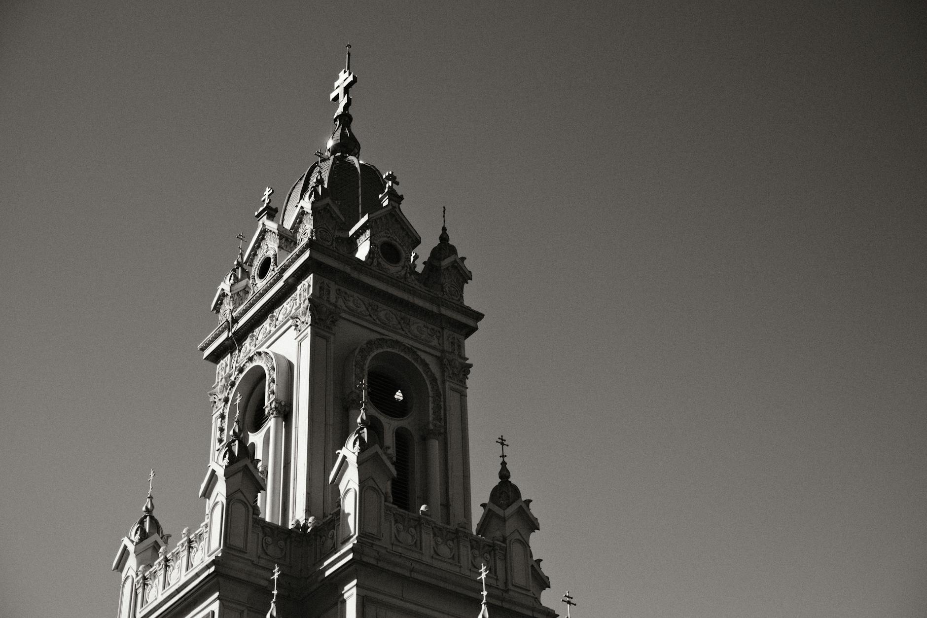 Billionaire Stephen Mandel Dumped Meta; Lone Pine's AI Pivot