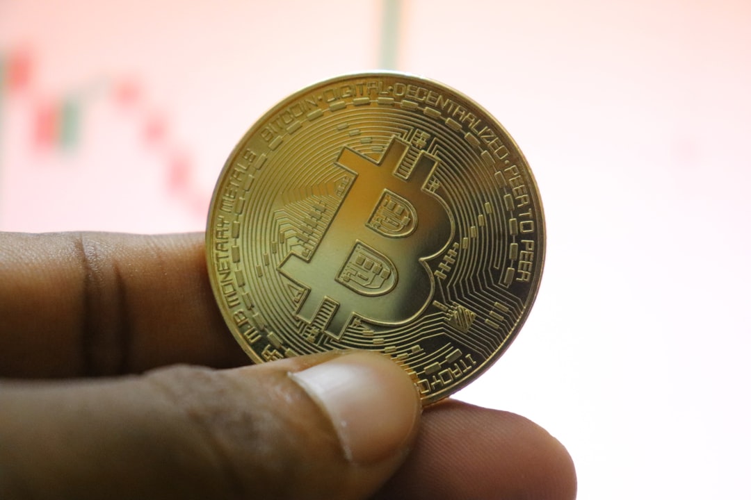 Bitcoin Faces Treasury Yield Pressure as Japan Sells US Debt