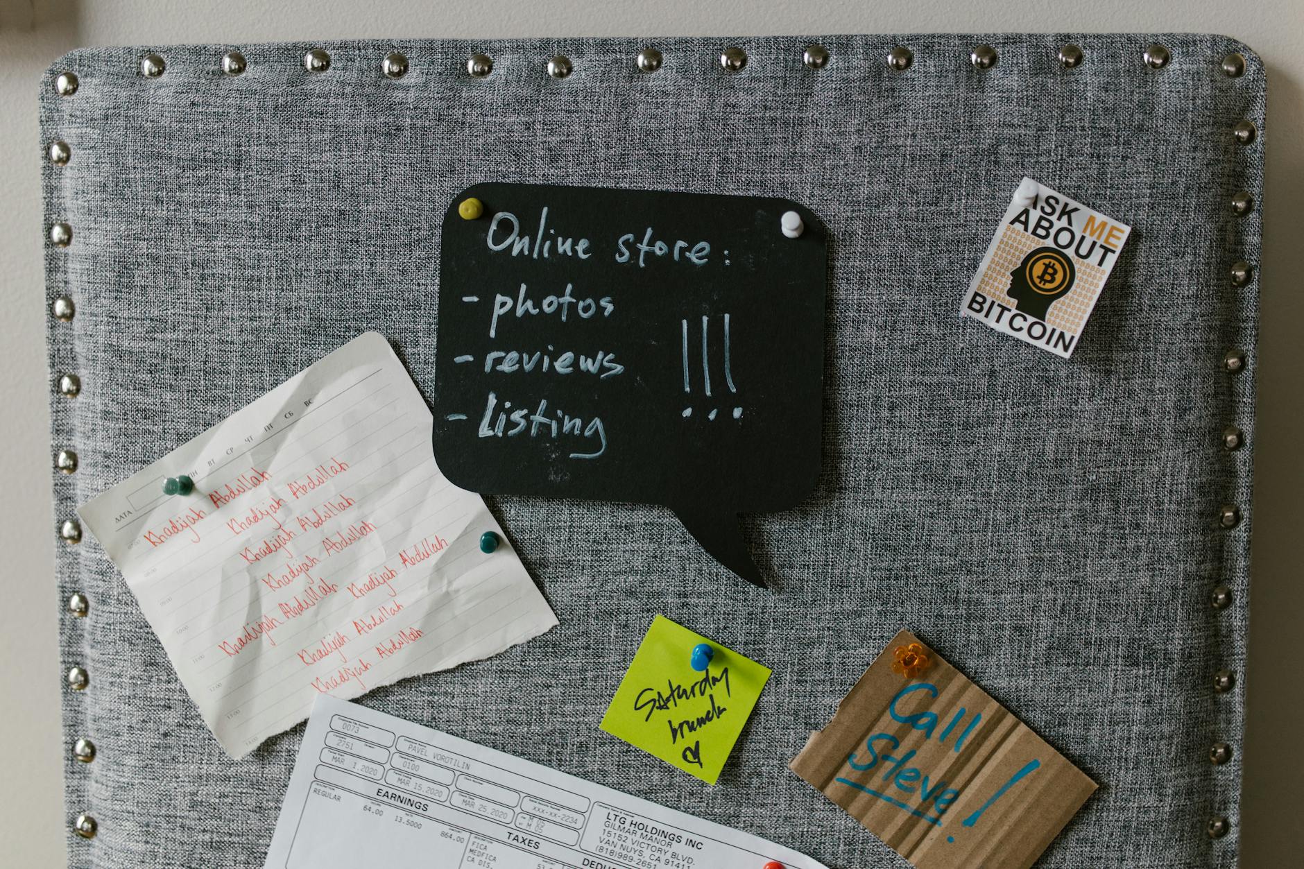 Bitcoin Falling Despite $1.1: Why ETFs Can't Halt Declines