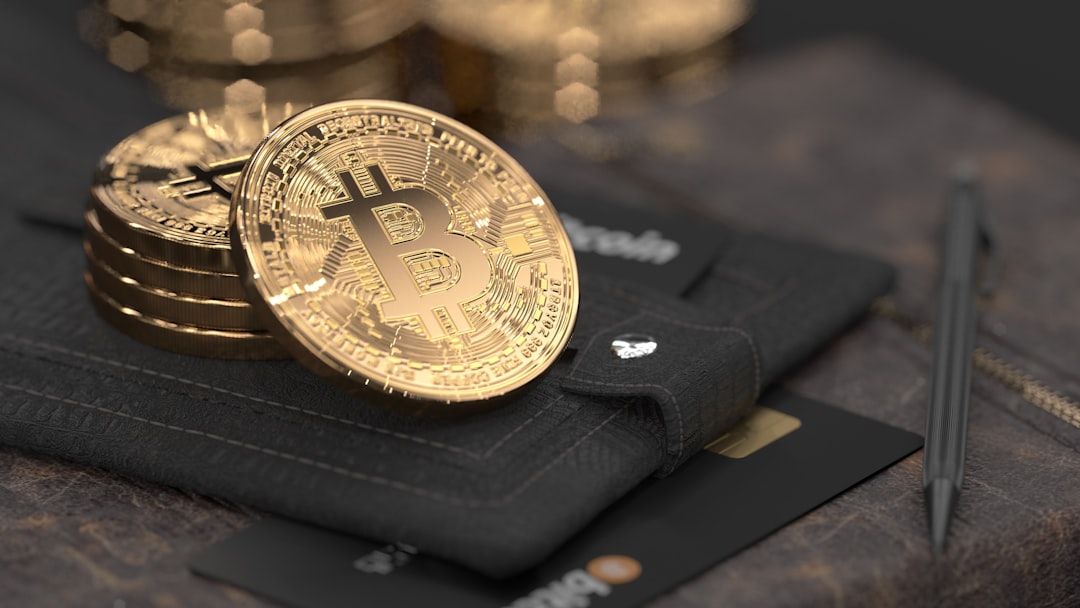 Bitcoin Leads: Best Crypto Heading Into June as Smart Money Flows