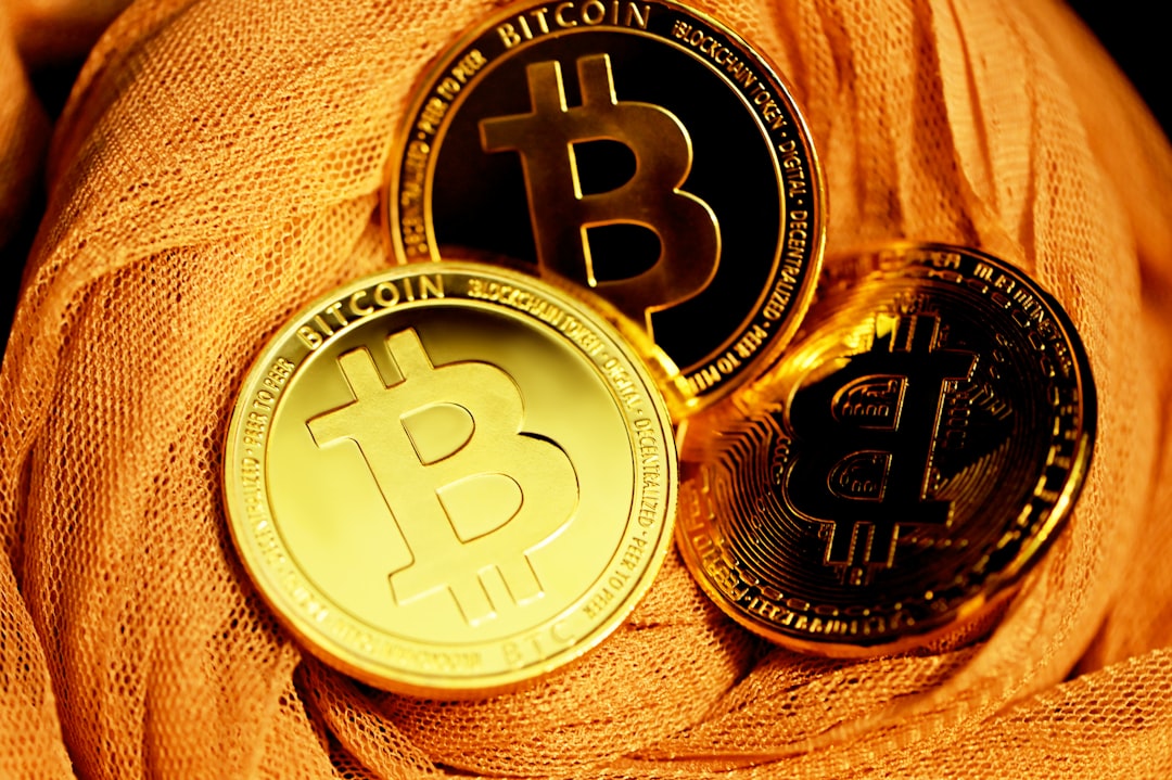 Bitcoin News: Saylor Sell Move Sparks BTC Exit Debate