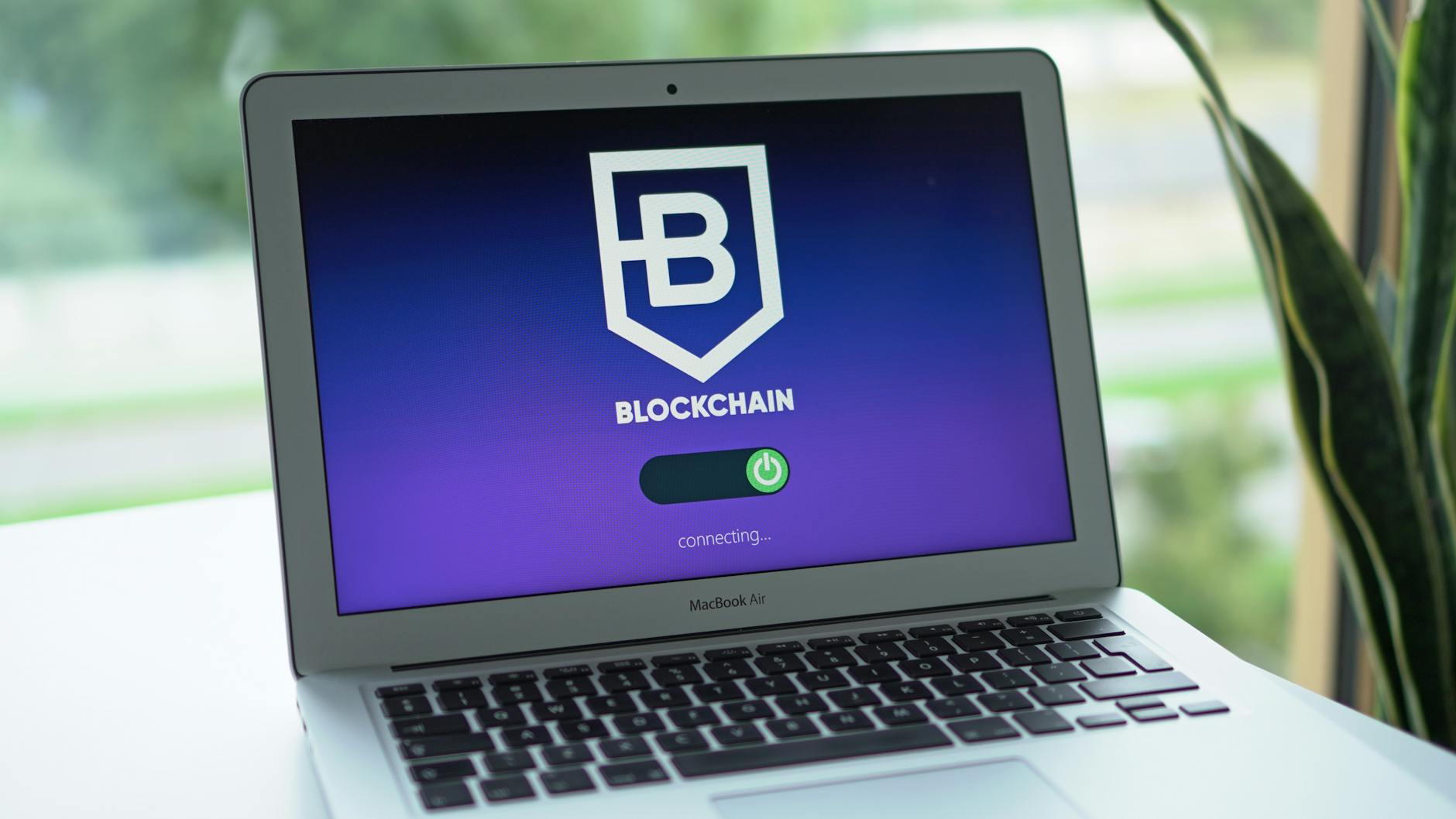 Coinbase Slammed: Barclays Cuts Target After Q1 Miss