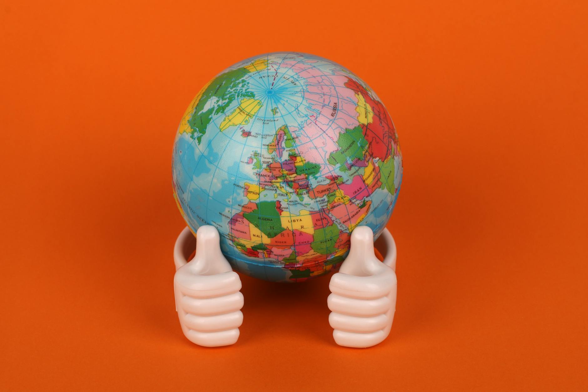Comparing International ETFs: Schwab's SCHE vs SPGM