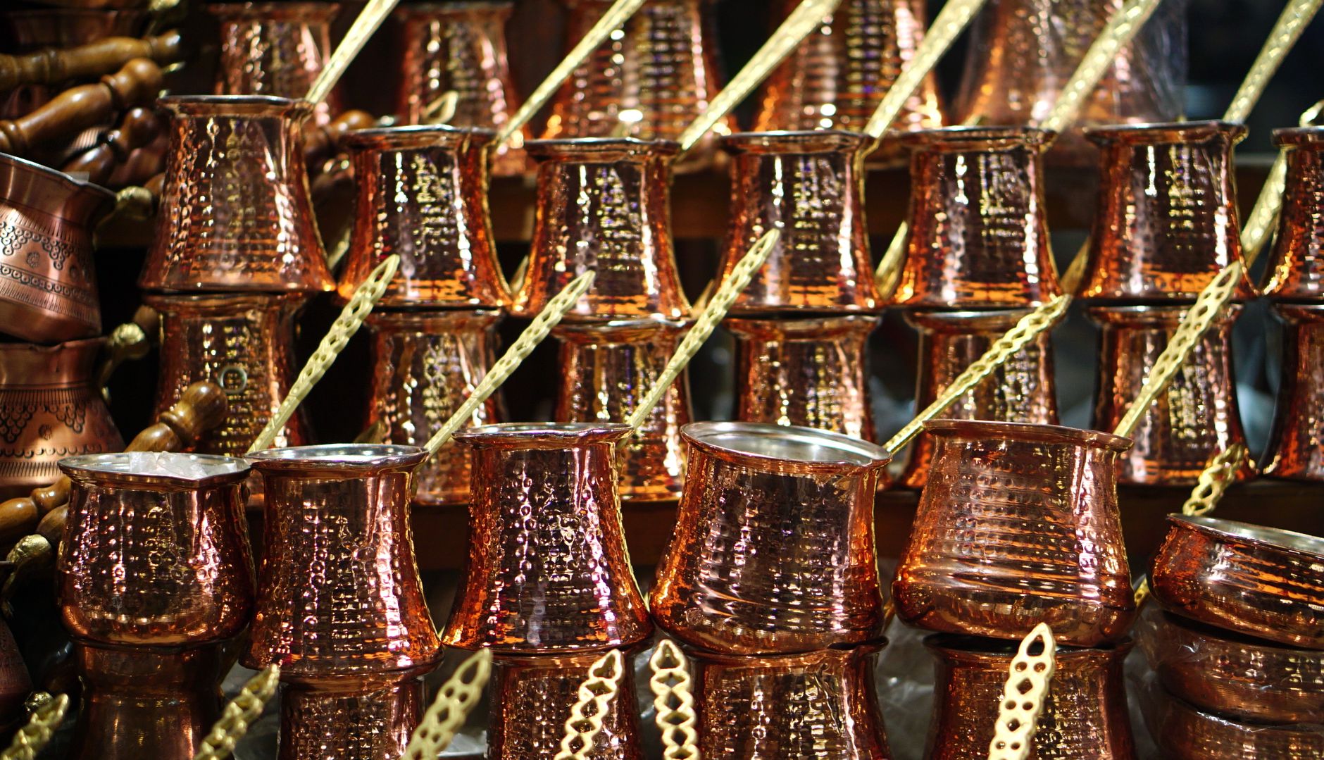 Copper Shadowing Hyperscaler Stocks Sparks Investor Caution