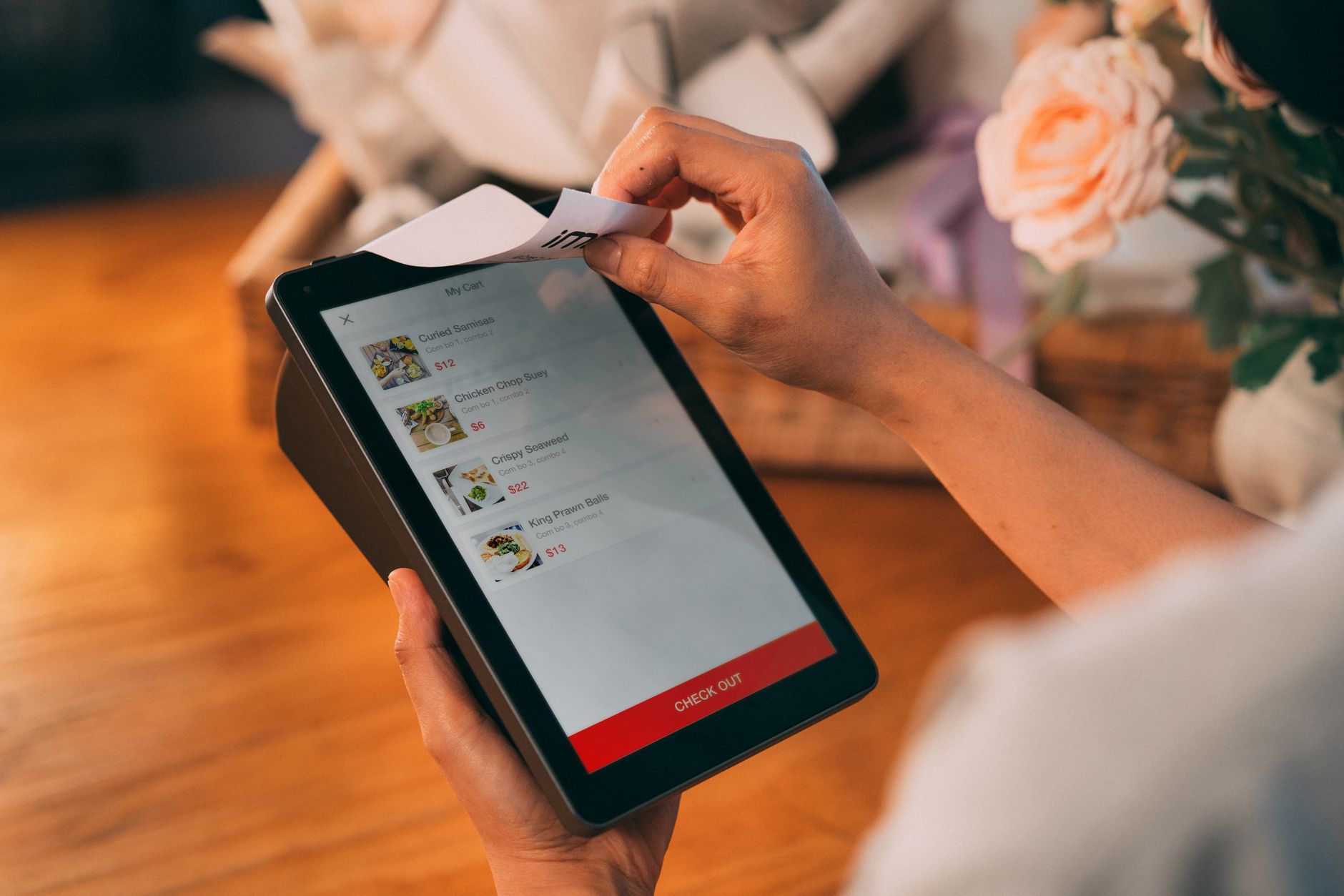 Costco's Digital Sales Jumped: Why the Stock Dropped Amid Strong May