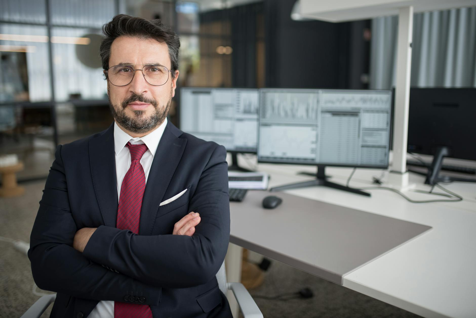 Crinetics Director Sells 5,000 Shares: Key Takeaways