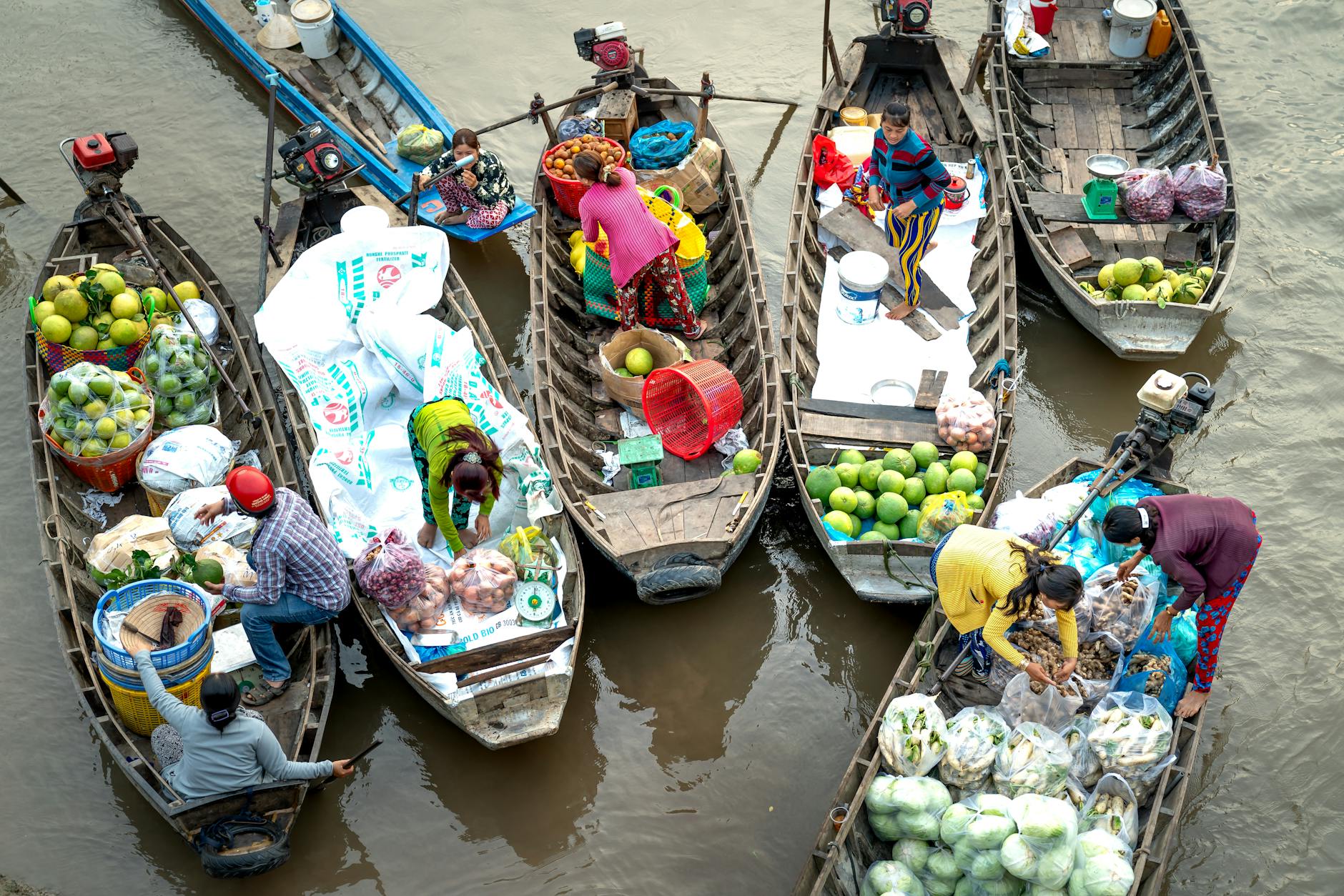 Crispin Glover Ex-Girlfriend Trade and Your Finances