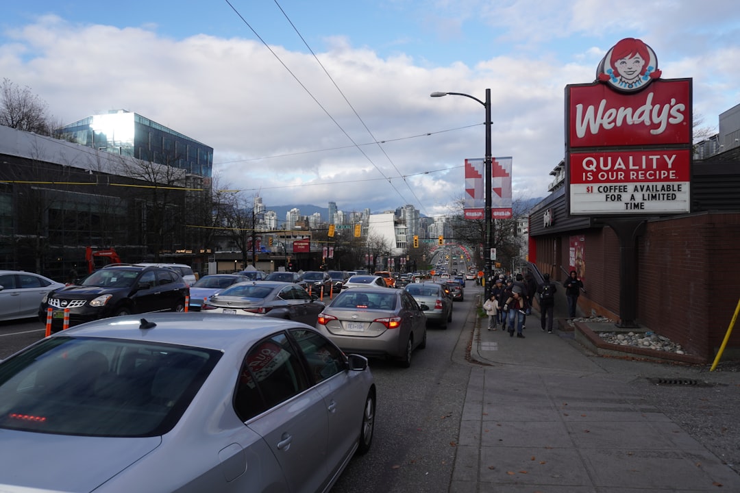 Crowd Selling Wendy's Stock: Why It's a Buy Now Today