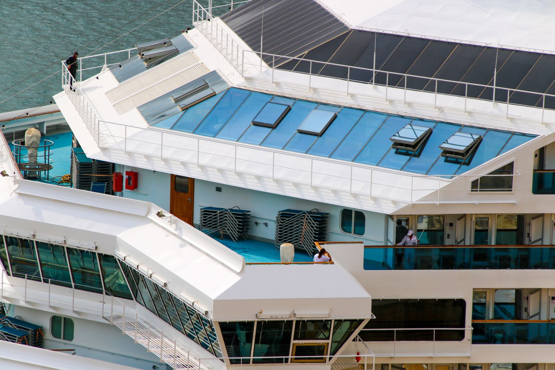 Cruise Looks Nearly Unrecognizable: Money Lessons for Everyone