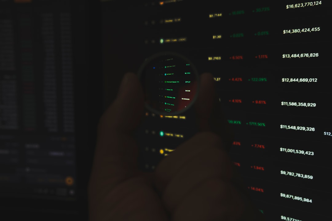 Cult Stock Showdown: Buy or Hold ACHR, RGTI, SOUN Now