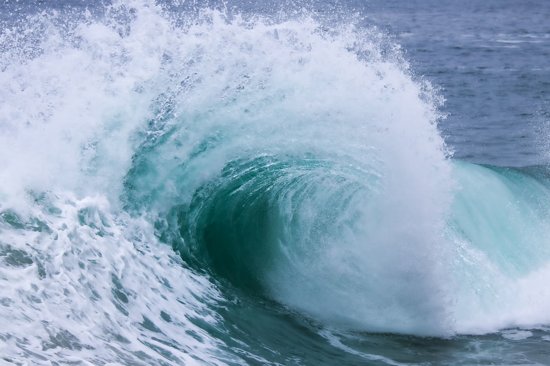 Dips Below Barrel Despite Tension: Is Oil Stock Worth It?