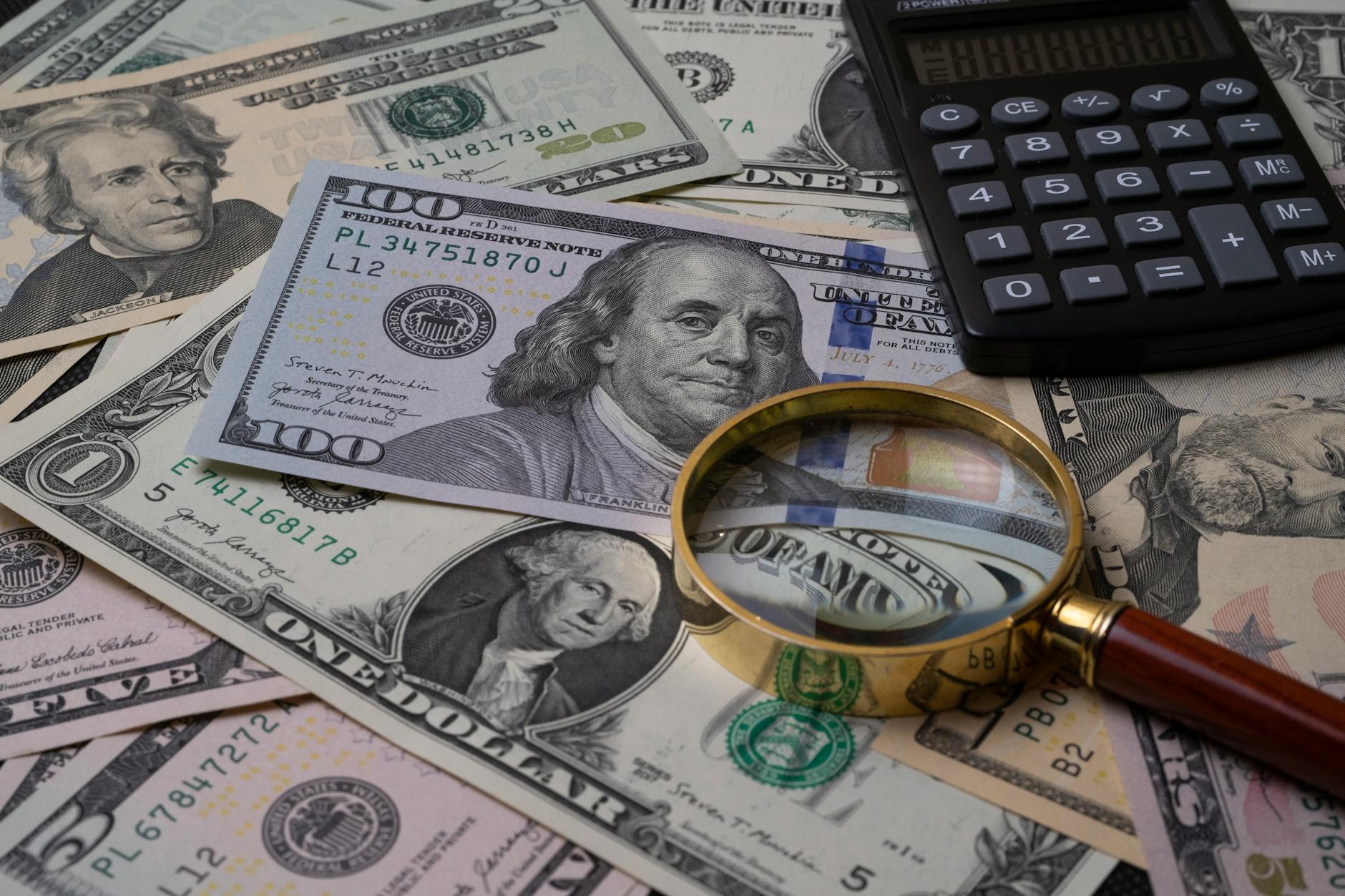 Dividend Investing 101: Build Passive Income from Stocks