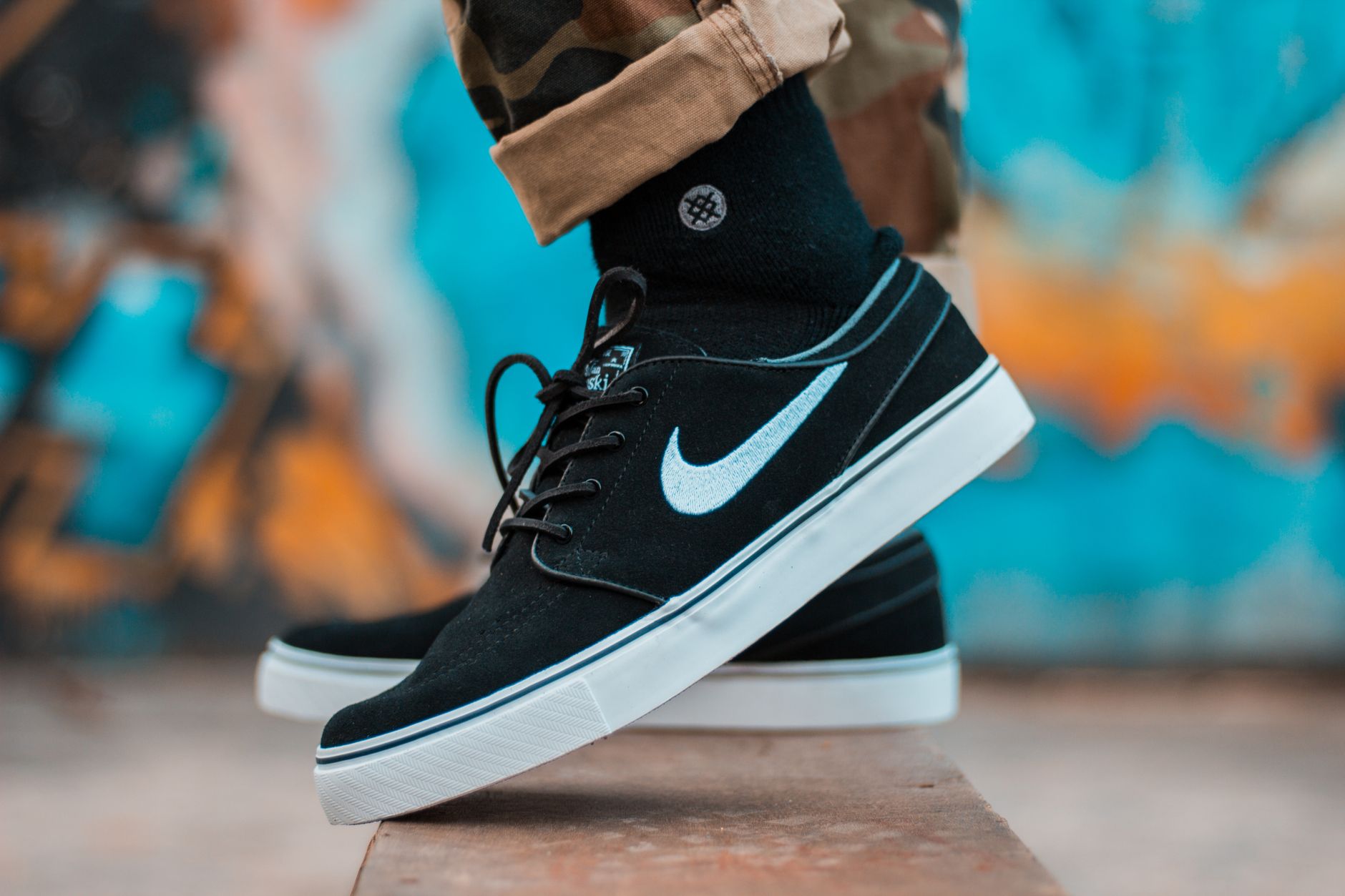 Down 32%, Nike Smartest Dividend Play for H2 2026 Strategy