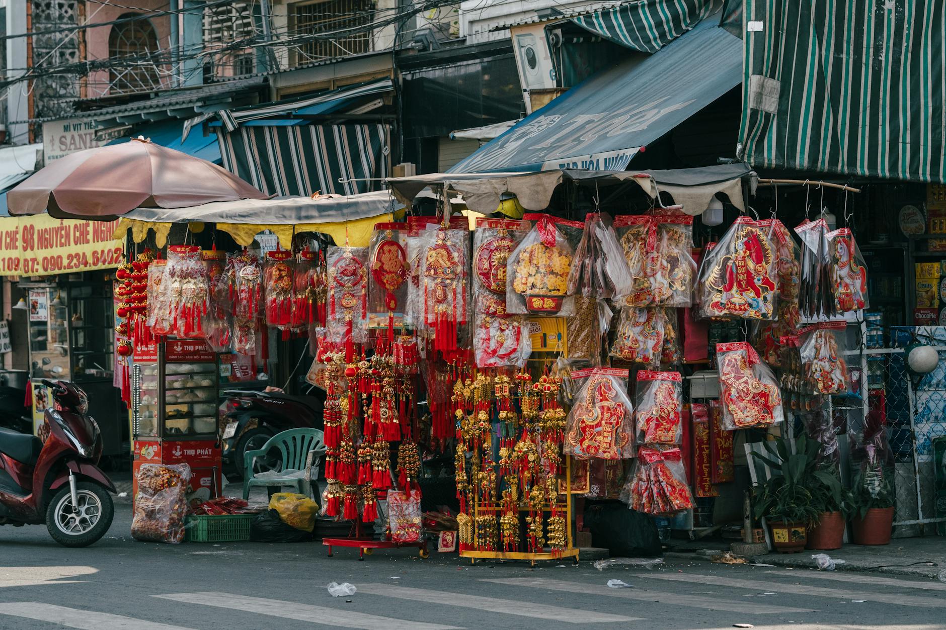 Exclusively Mitigating Market Volatility with SVOL