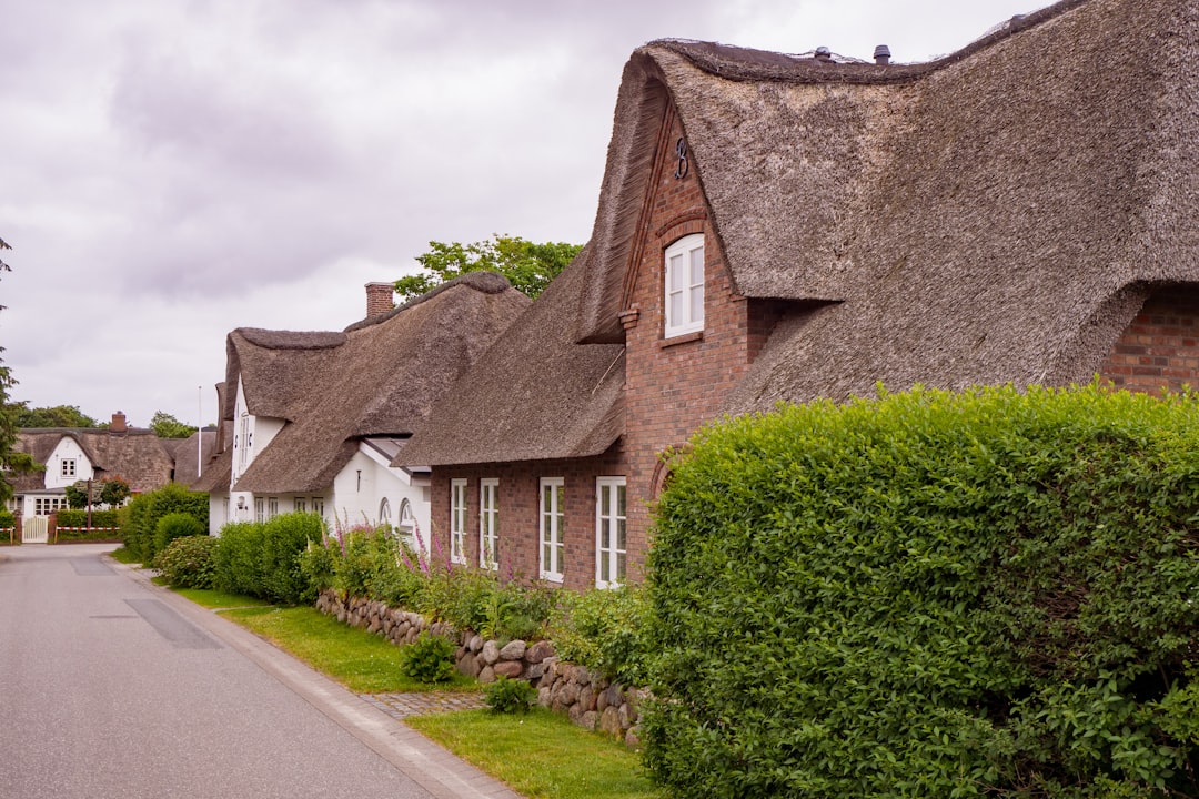 Existing-Home Sales February Signal Spring Market Struggles