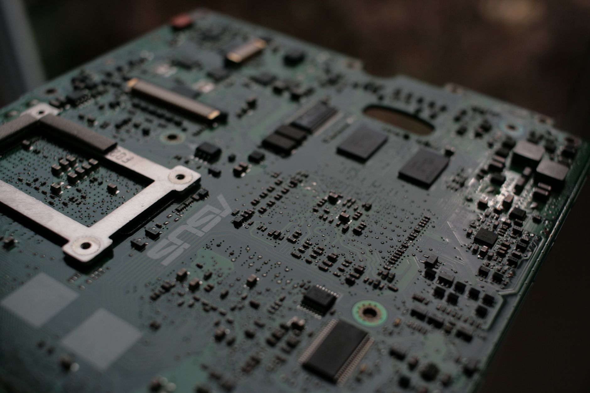 Fabless ETF Surges This Year, Skips TSMC Exposure Outlook