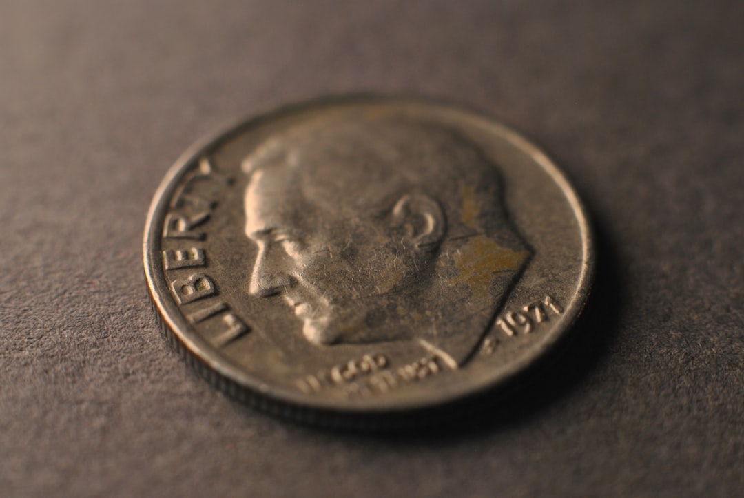 Favorite Warren Buffett Stocks for May: A Practical Guide