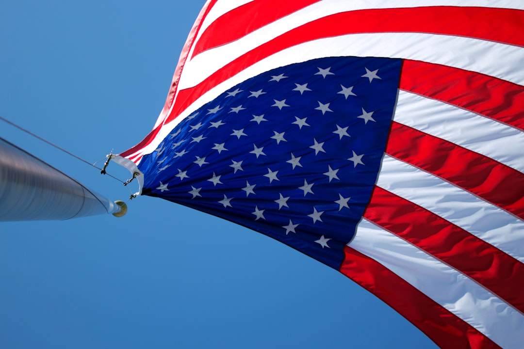 Flag Lucid Speeding Toward Bankruptcy? What Investors Need