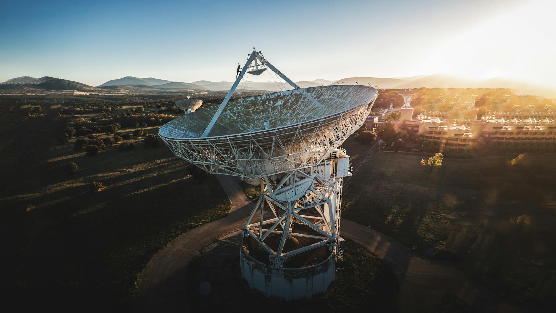 Gilat Satellite Networks Stock Crash: What Tripped It