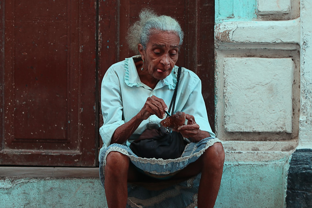 Grandmother Lost $100K Cash: Scam Lessons and Safeguards