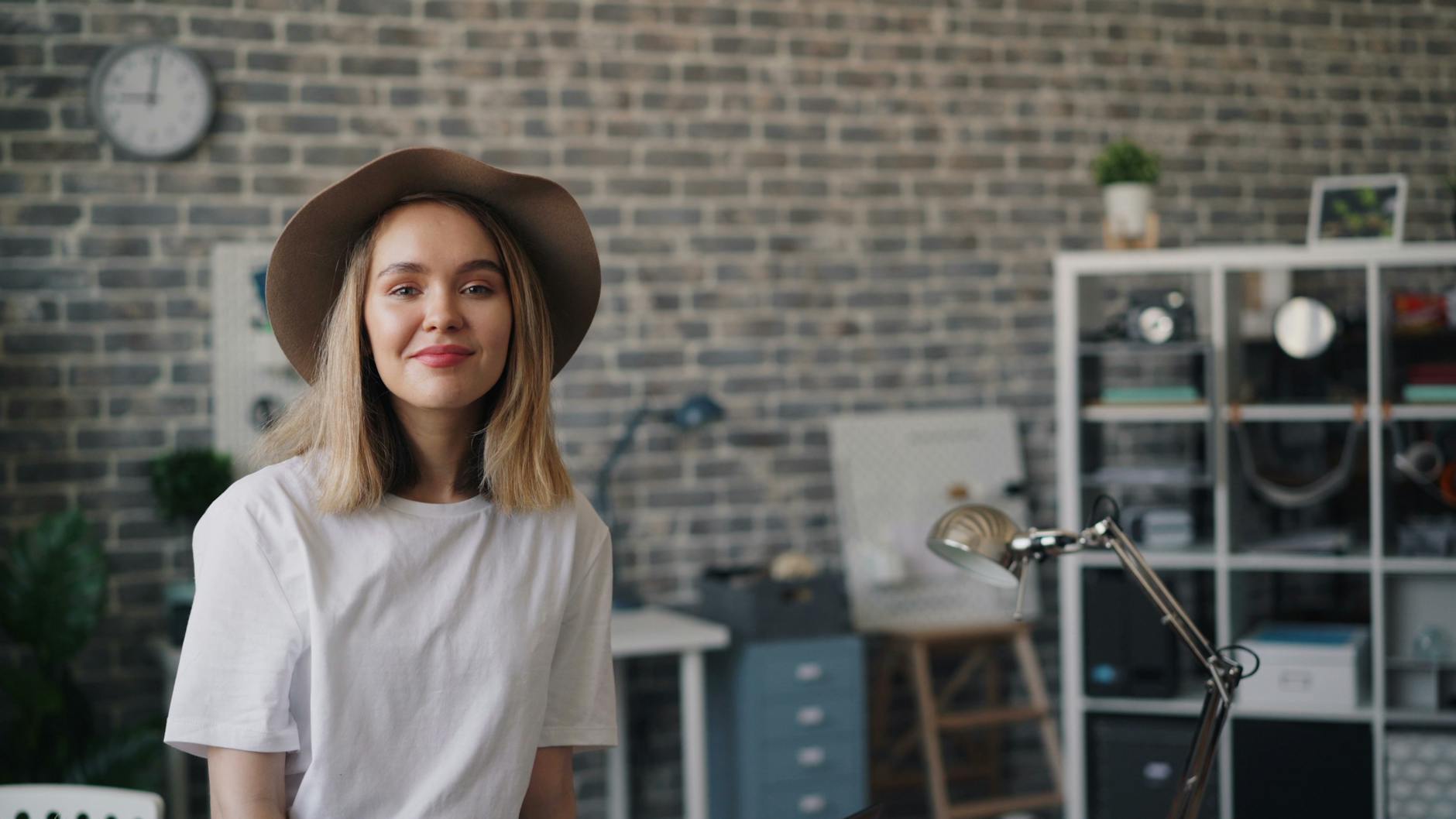 Hacks Artists Showdown: Smart Investing for Everyday Pros