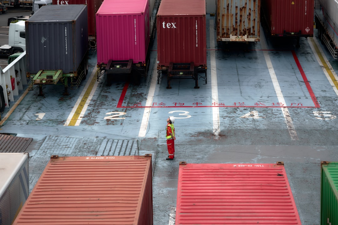 Here's Dominion Freight Line Stock Slump: Key Factors